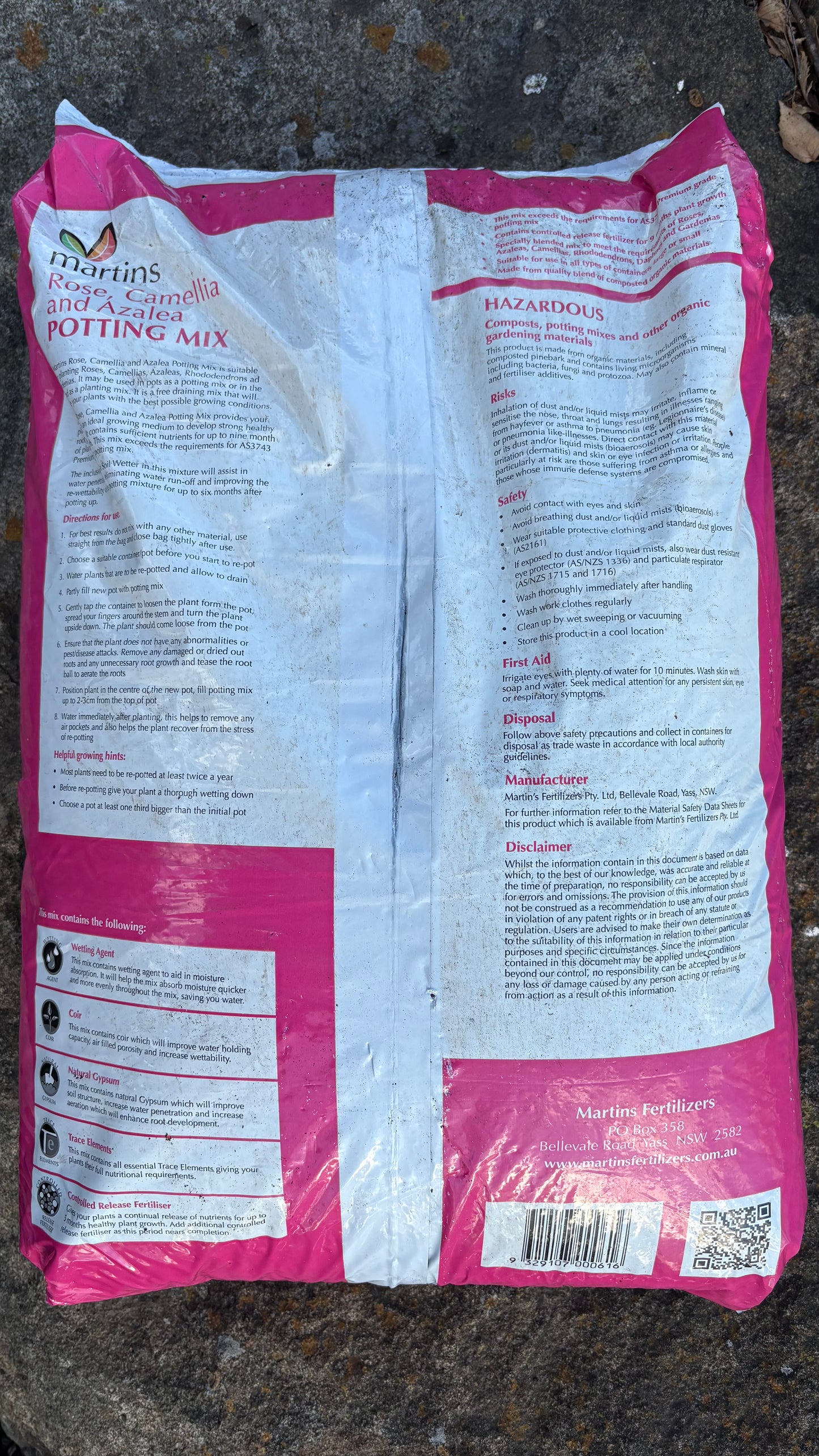Rose, Camellia, and Azalea Potting Mix 30L (minimum 2 bags) $14 each