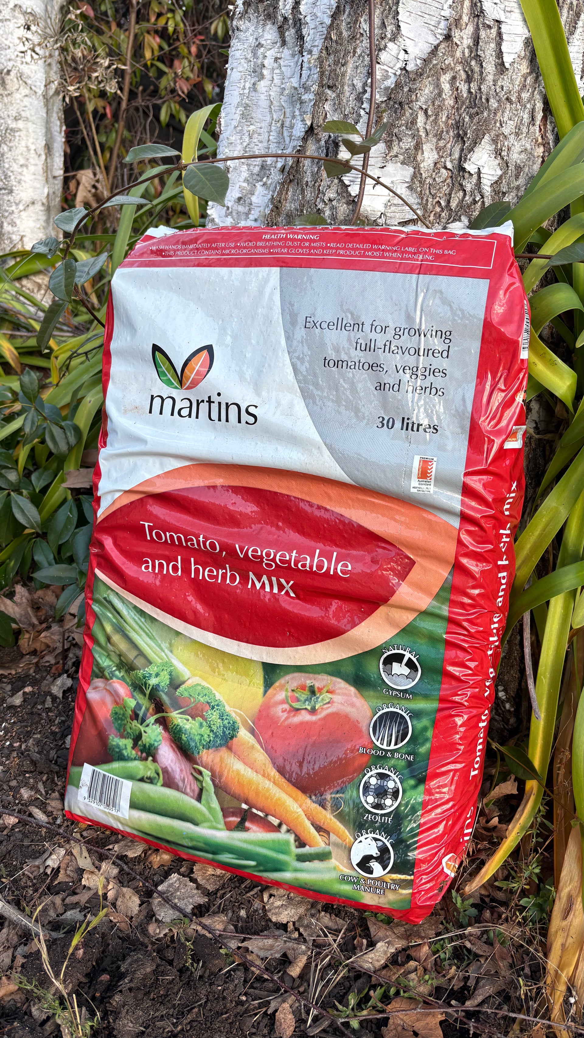 Tomato, Vegetable and Herb Mix 30L (minimum 3 bags) $14 each